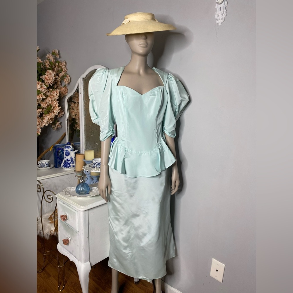 Jessica McClintock Green Peplum Midi Dress Sweetheart Neckline